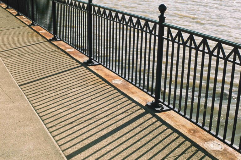 aluminum fences wholesale38